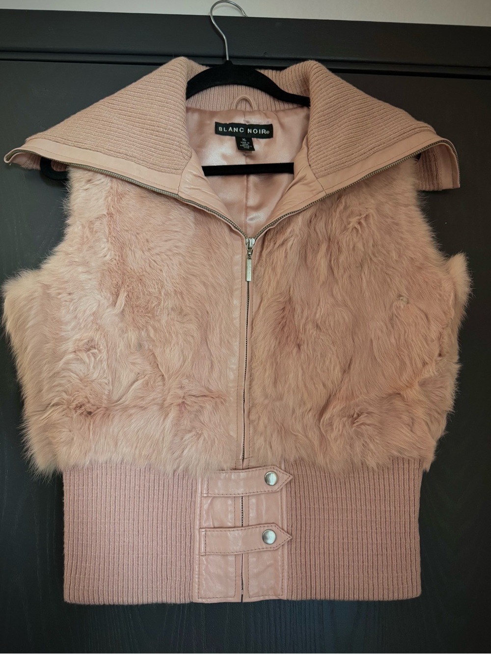 blanc noir Dusty Rose Faux Fur Zip-Up Vest with Ribbed Waist XL
